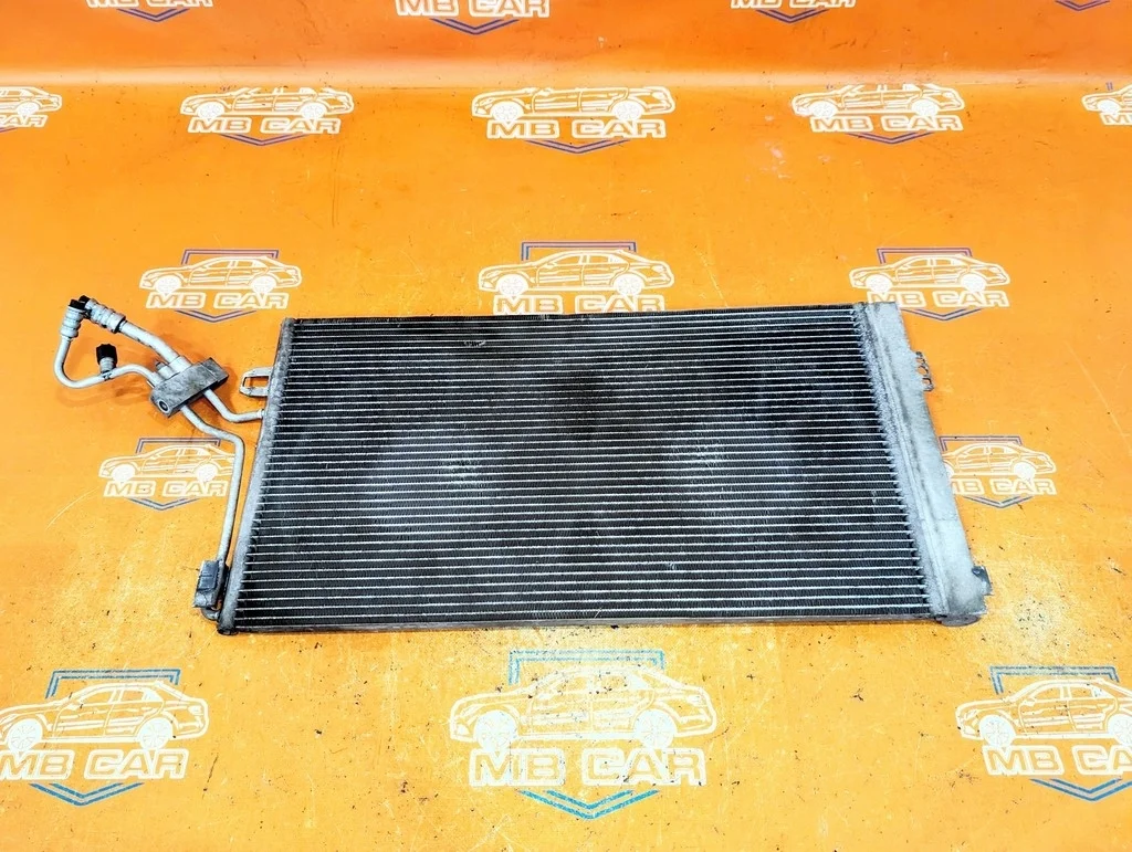 Радиатор кондиционера Mercedes-Benz