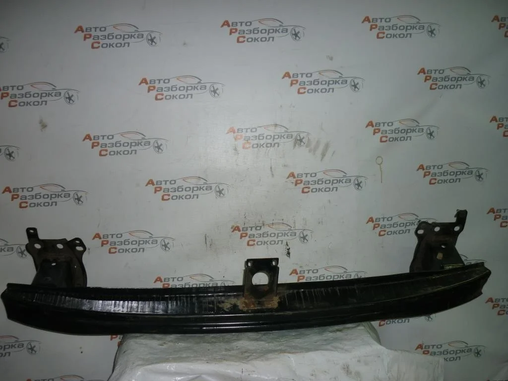 Усилитель переднего бампера VW Golf V 2003-2009  [1K0807109C]  в Вологде