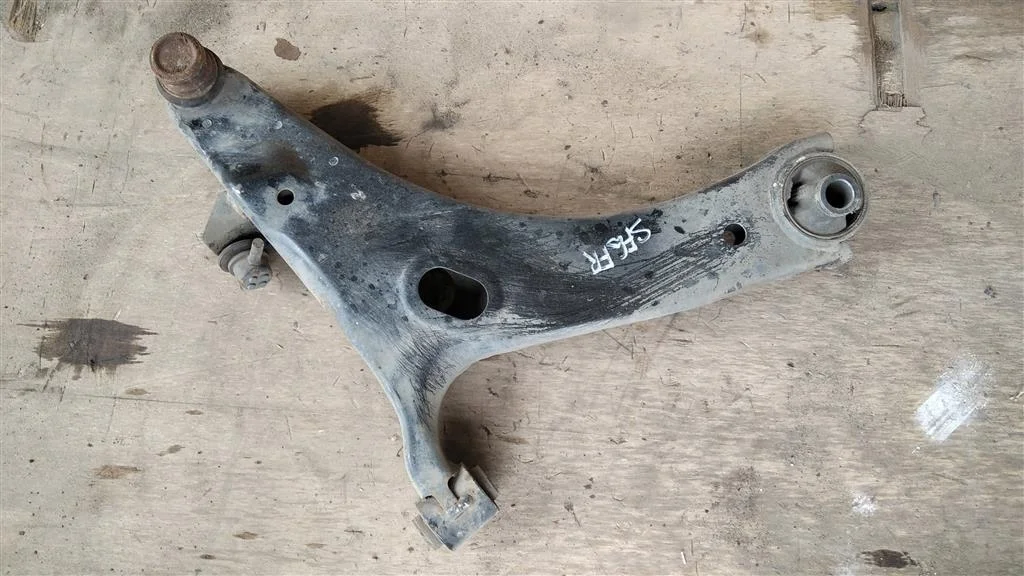 Б.у. рычаг SUBARU FORESTER S12 SUBARU FORESTER S12