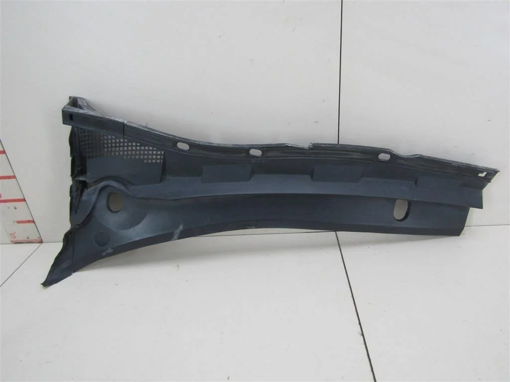 Решетка стеклооч. (планка под лобовое стекло) Mazda Mazda 3 (BK) 2002-2009  [BN8V507S0F]  1.6 16V Z6 в Вологде