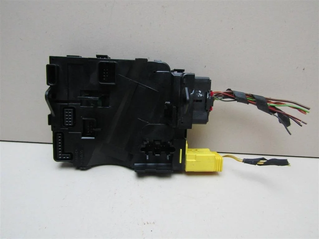 Блок электронный VW Touran 2003-2010  [1K0953549CP]  в Вологде