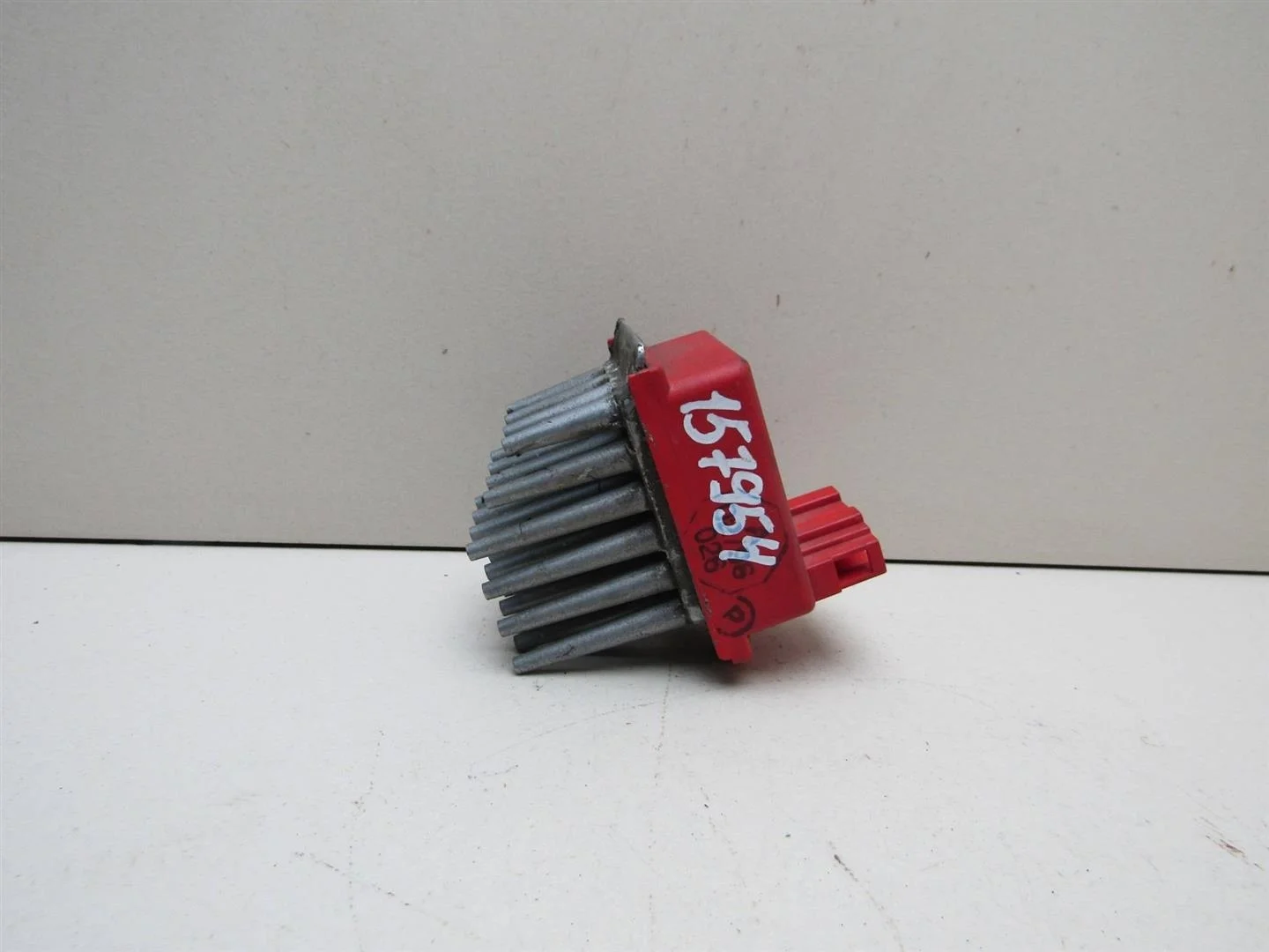 Резистор отопителя Audi A4 (B5) 1994-2002  [357907521]  в Вологде