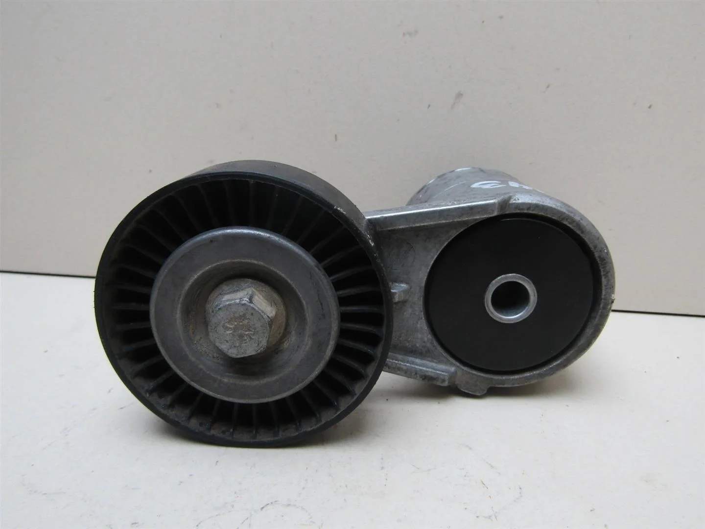 Натяжитель ремня Opel Astra G 1998-2005  [90571758]  1.4 1.6 1.8 в Вологде