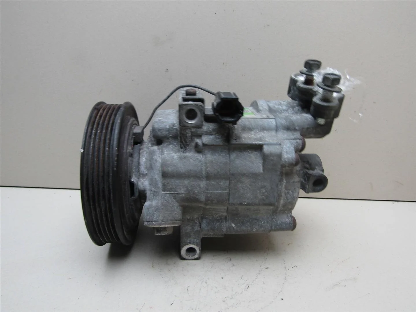 Компрессор системы кондиционирования Nissan Note (E11) 2006-2013  [92600AX80B]  CR12DE/CR14DE в Вологде