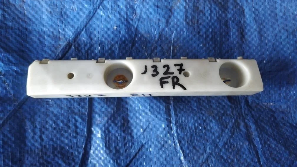Б.у. крепление бампера перед NISSAN TEANA J32 NISSAN TEANA J32