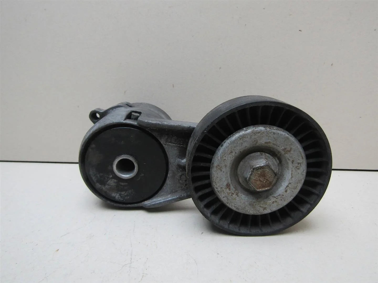 Натяжитель ремня Opel Astra G 1998-2005  [90571758]  1.4 1.6 1.8 в Вологде
