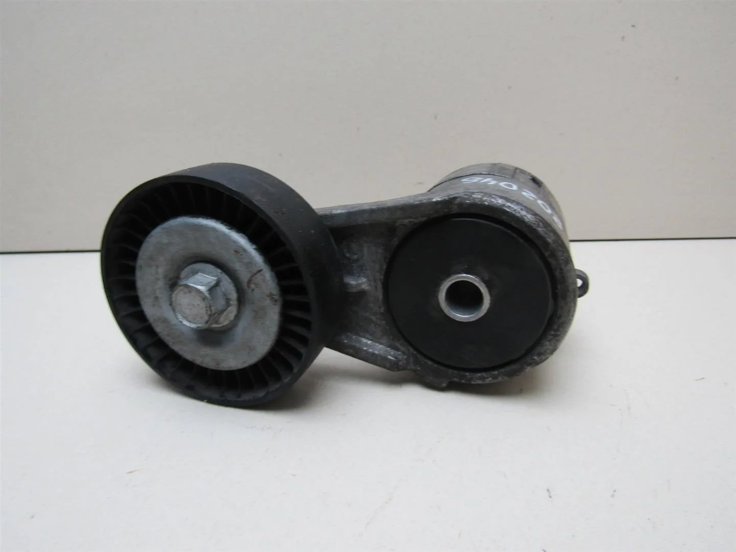 Натяжитель ремня Opel Astra G 1998-2005  [90571758]  1.4 1.6 1.8 в Вологде