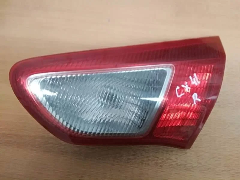 Б.у. фонарь внутренний MITSUBISHI LANCER CX4A