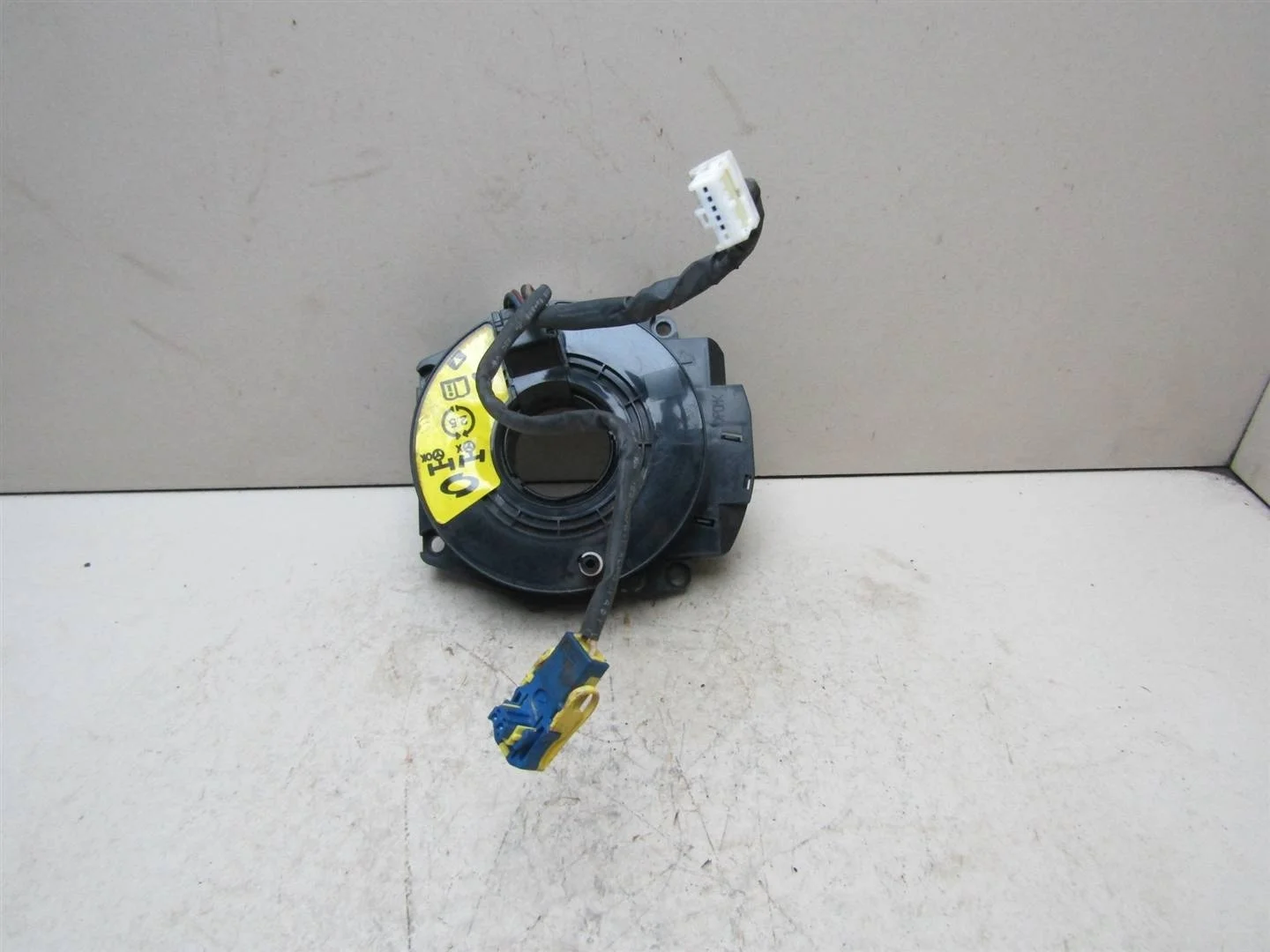 Механизм подрулевой для SRS (ленточный) Nissan Almera Classic (B10) 2006-2013  [2555495F0A]  1.6 16v QG16DE в Вологде
