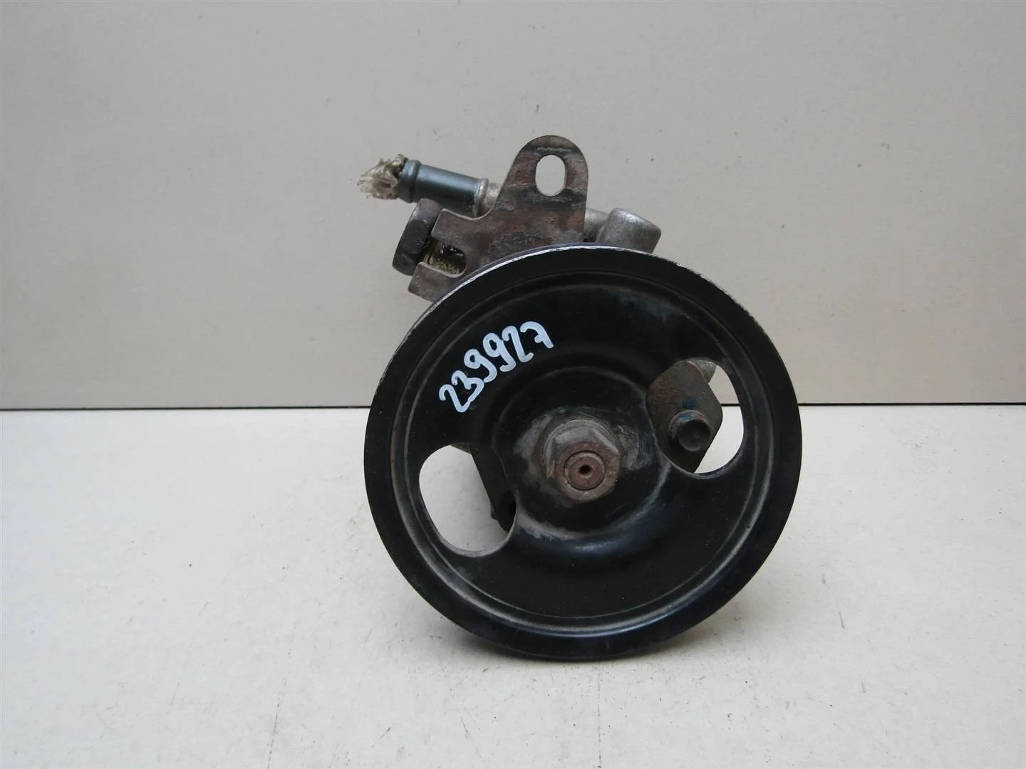 Насос гидроусилителя Nissan Almera Classic (B10) 2006-2013  [4911095F0A]  1.6 16v QG16DE в Вологде