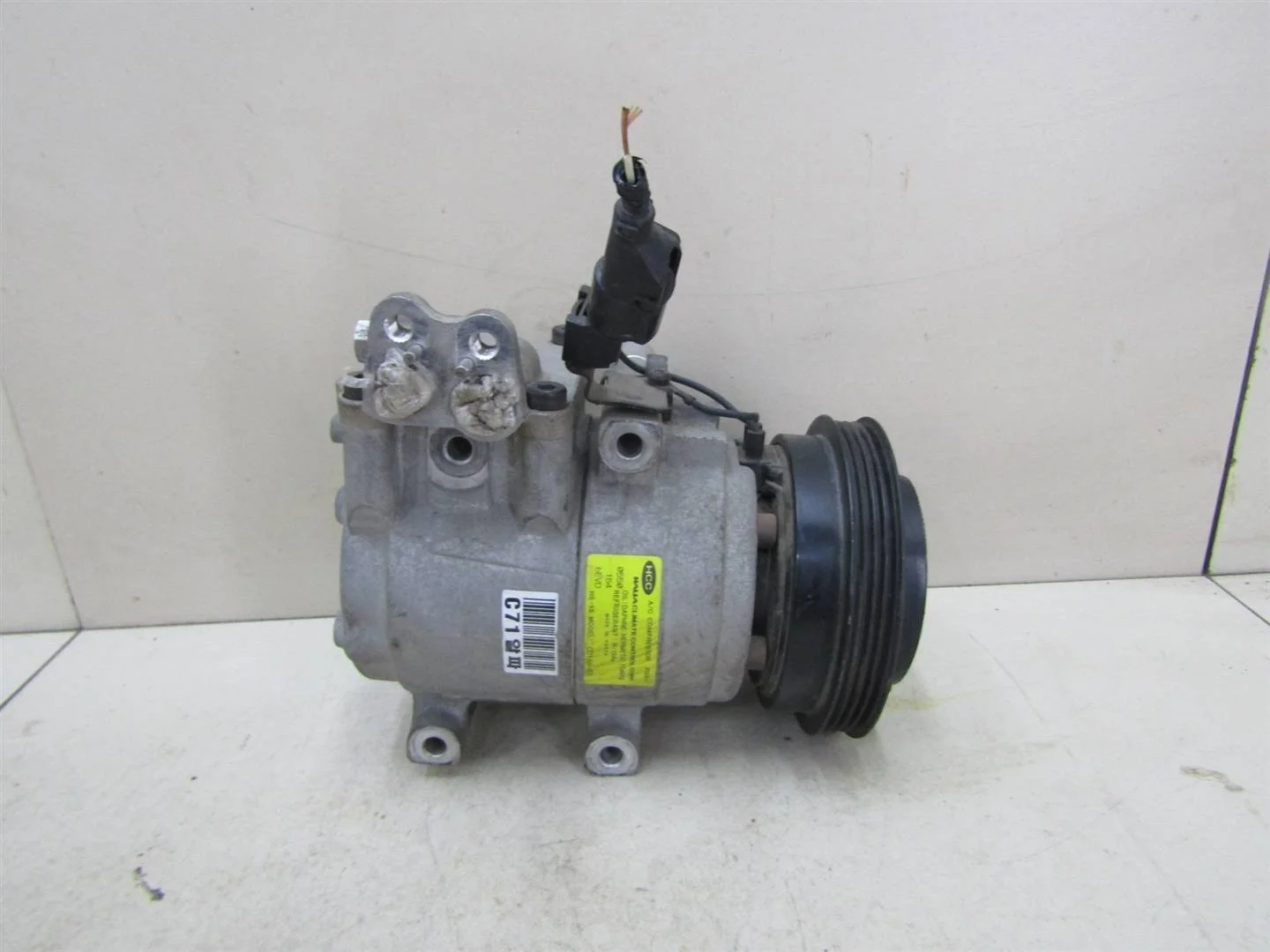 Компрессор системы кондиционирования Hyundai Elantra 2000-2005  [977012C000]  1.6 16V G4ED в Вологде
