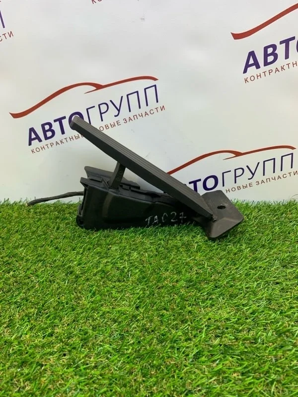 Педаль газа Bmw X5 Xdrive50I 2015 35426853175 F15 N63B44B 4.4Л БЕНЗИН