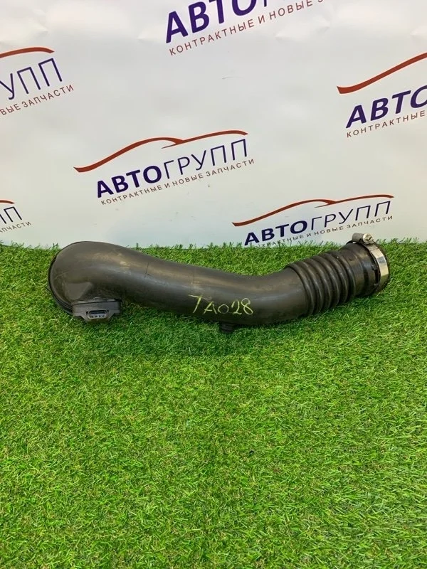Патрубок воздушного фильтра Bmw X5 Sdrive35 2016 13718626487 F15 N55B30B 3Л БЕНЗИН