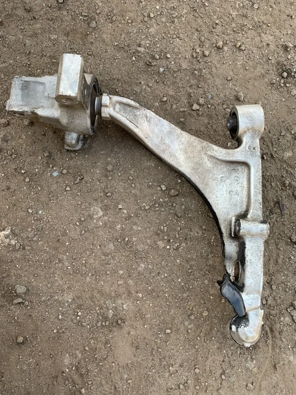 Рычаг передний нижний правый Infiniti Fx 30D ( 2002-2013) 2011 545001DR0A 3.0 D V9X