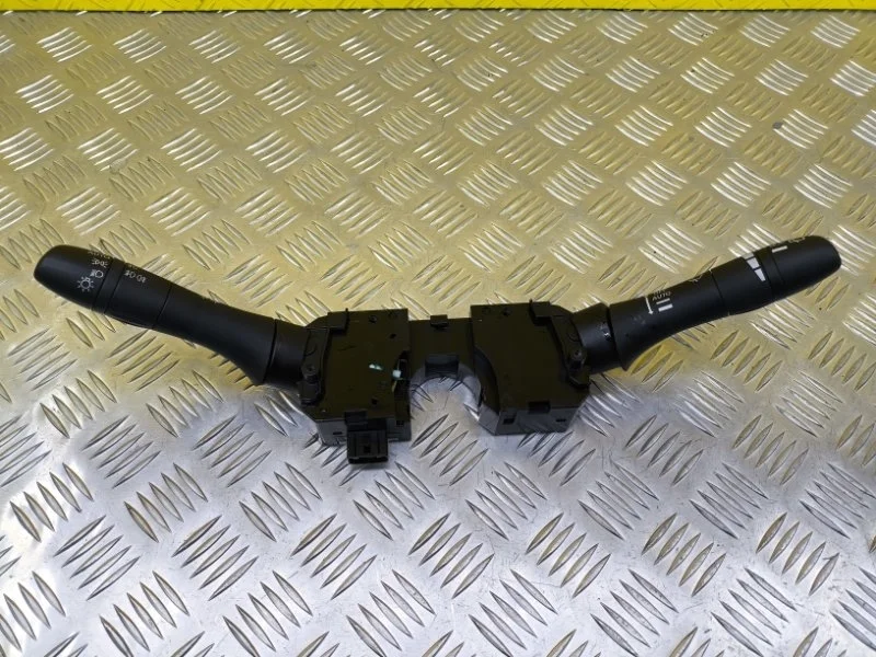 Переключатель подрулевой (стрекоза) Infiniti Fx 30D ( 2002-2013) 2011 255601BP0A 3.0 D V9X