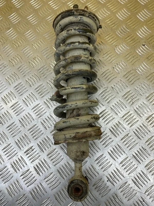 Амортизатор передний Nissan Pathfinder (R51M) 2004-2013 2005 56100EB31D ВНЕДОРОЖНИК 2.5 D YD25DDTI