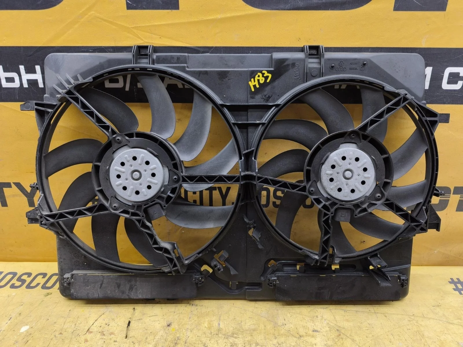 Вентилятор радиатора AUDI A5 2011