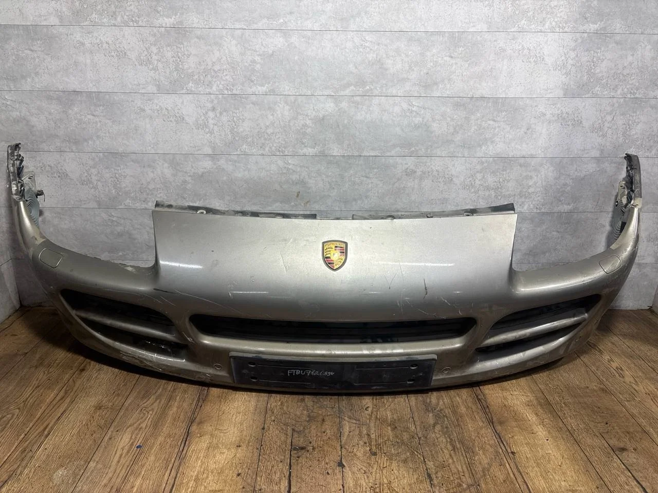 бампер передний Porsche Cayenne 955   Черный