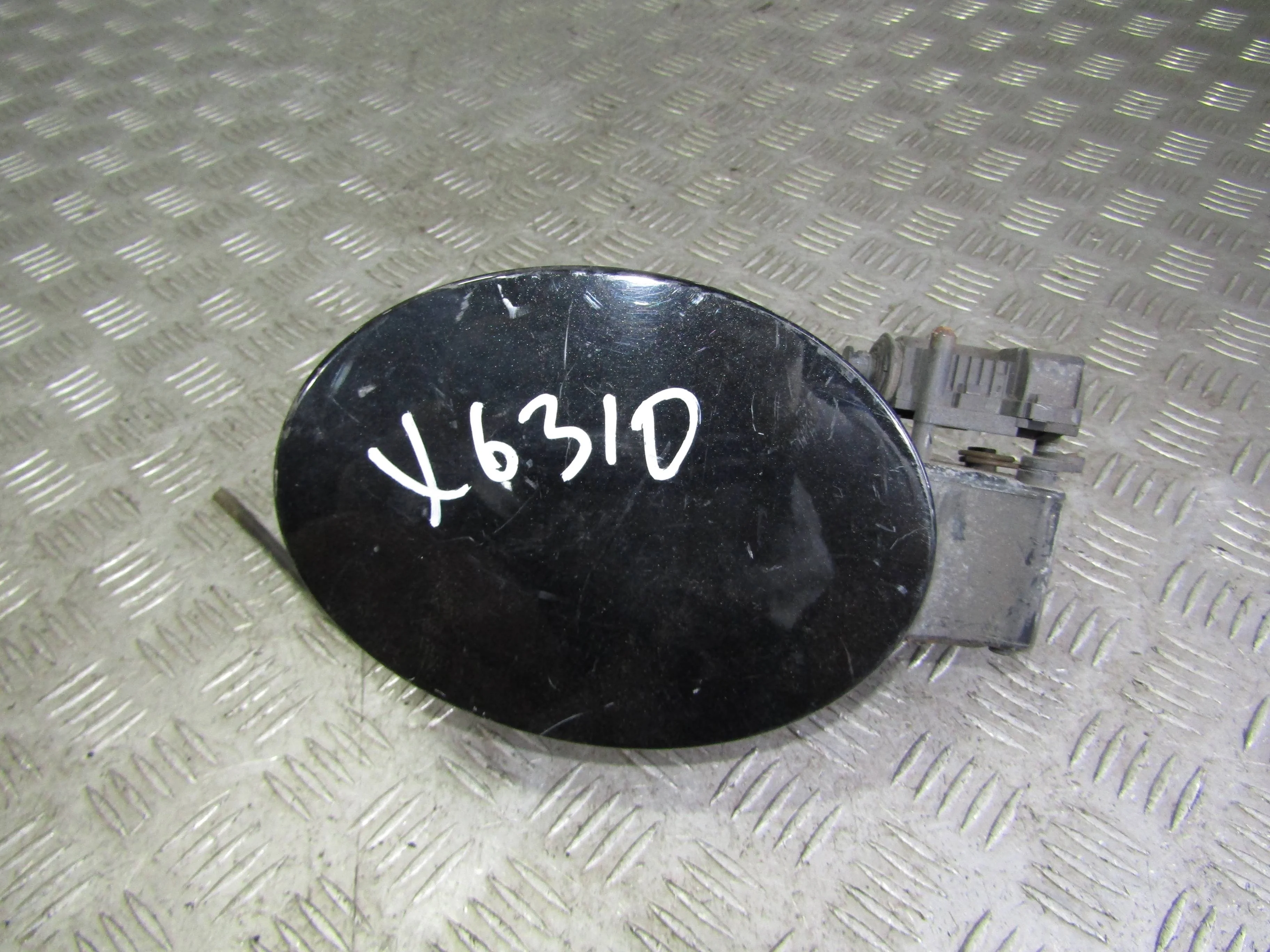 Лючок бензобака JAGUAR XF I рестайлинг (2011—2015)