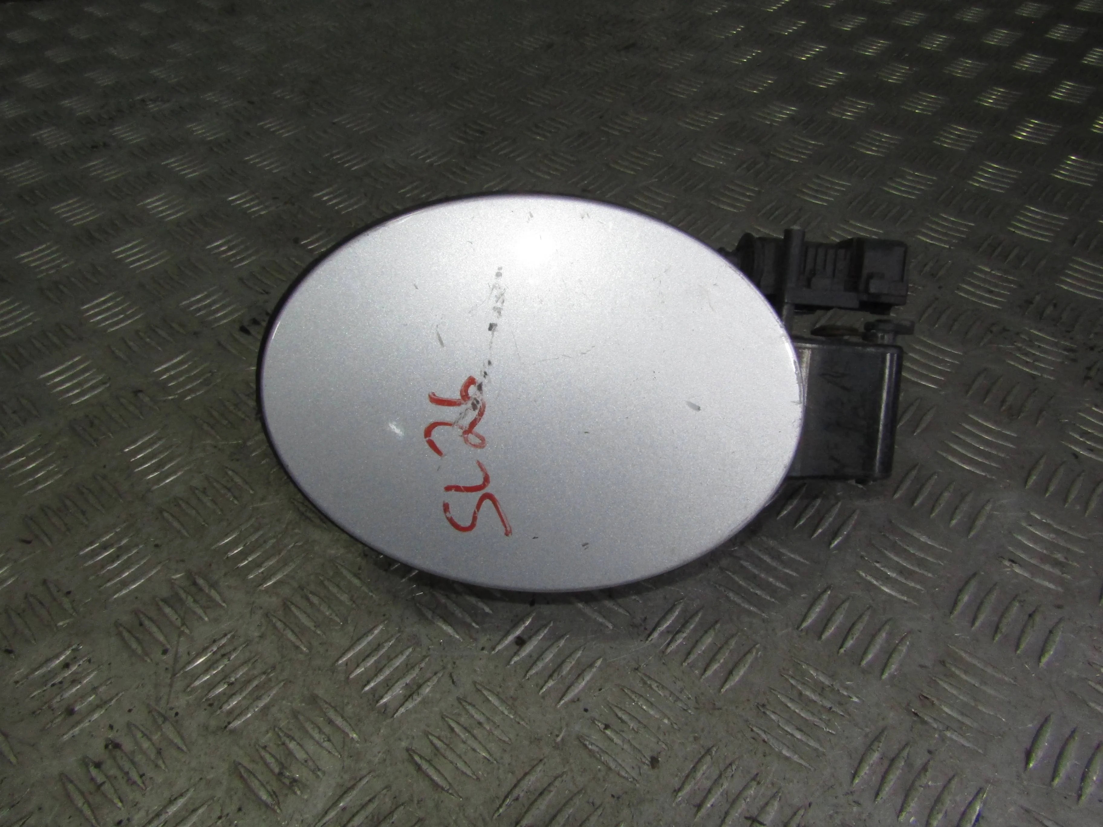 Лючок бензобака JAGUAR XF I рестайлинг (2011—2015)