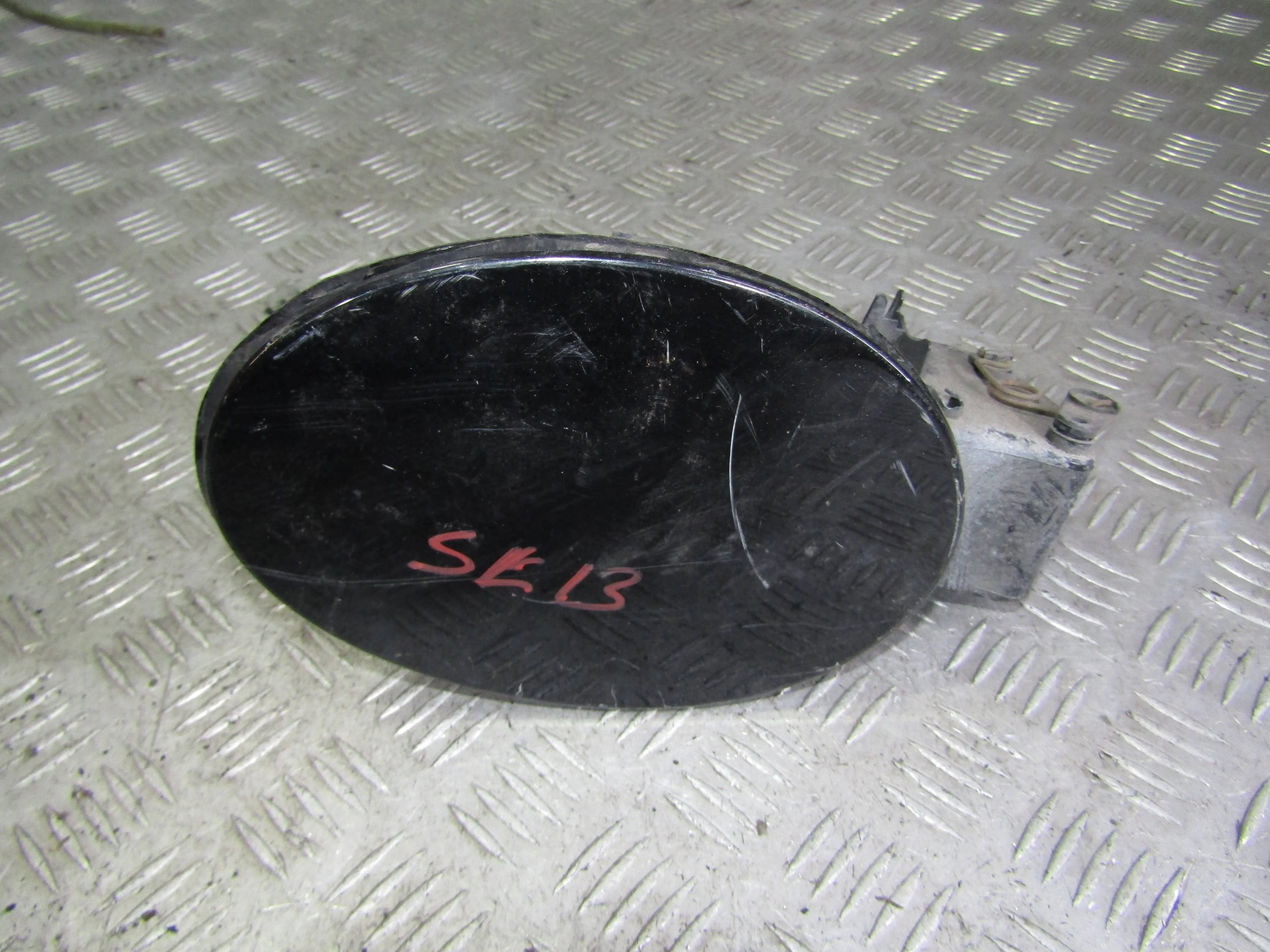 Лючок бензобака JAGUAR XF I рестайлинг (2011—2015)