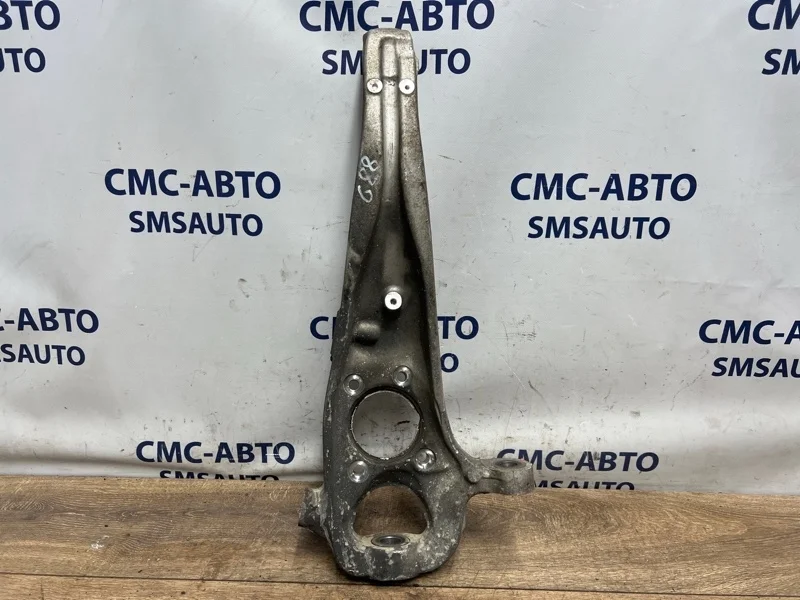 Кулак поворотный Porsche Cayenne 2011 95834115500 958 4.8. 4852, левый