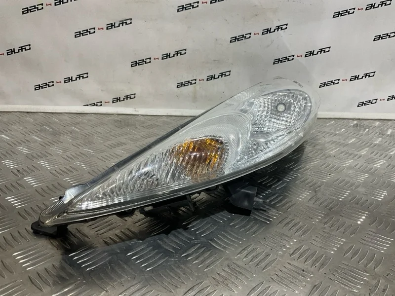 Фара Nissan Juke 2012 261251KL0B 1.6, левая