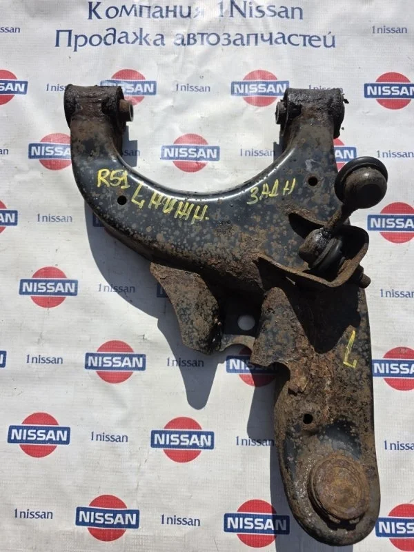 Рычаг подвески нижний Nissan Pathfinder 2006 551A1EB300 R51 YD25, передний левый