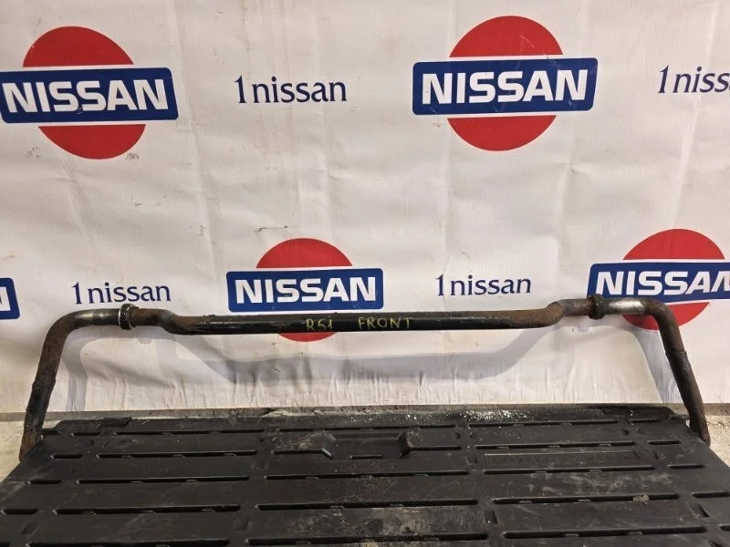 Стабилизатор поперечной устойчивости Nissan Pathfinder 2006 54611EB30A R51 YD25, передний