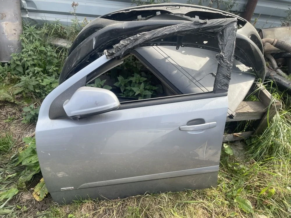 дверь передняя левая opel astra H