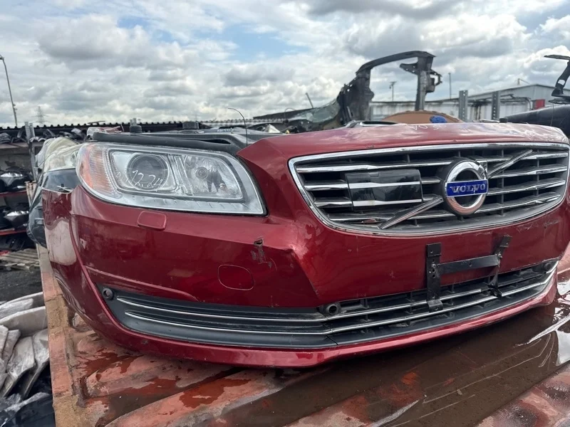 Ноускат передняя часть в сборе Volvo S80 V70 31353716 BW48
