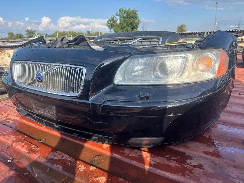 Ноускат передняя часть в сборе Volvo S60 V70 39986546, передний