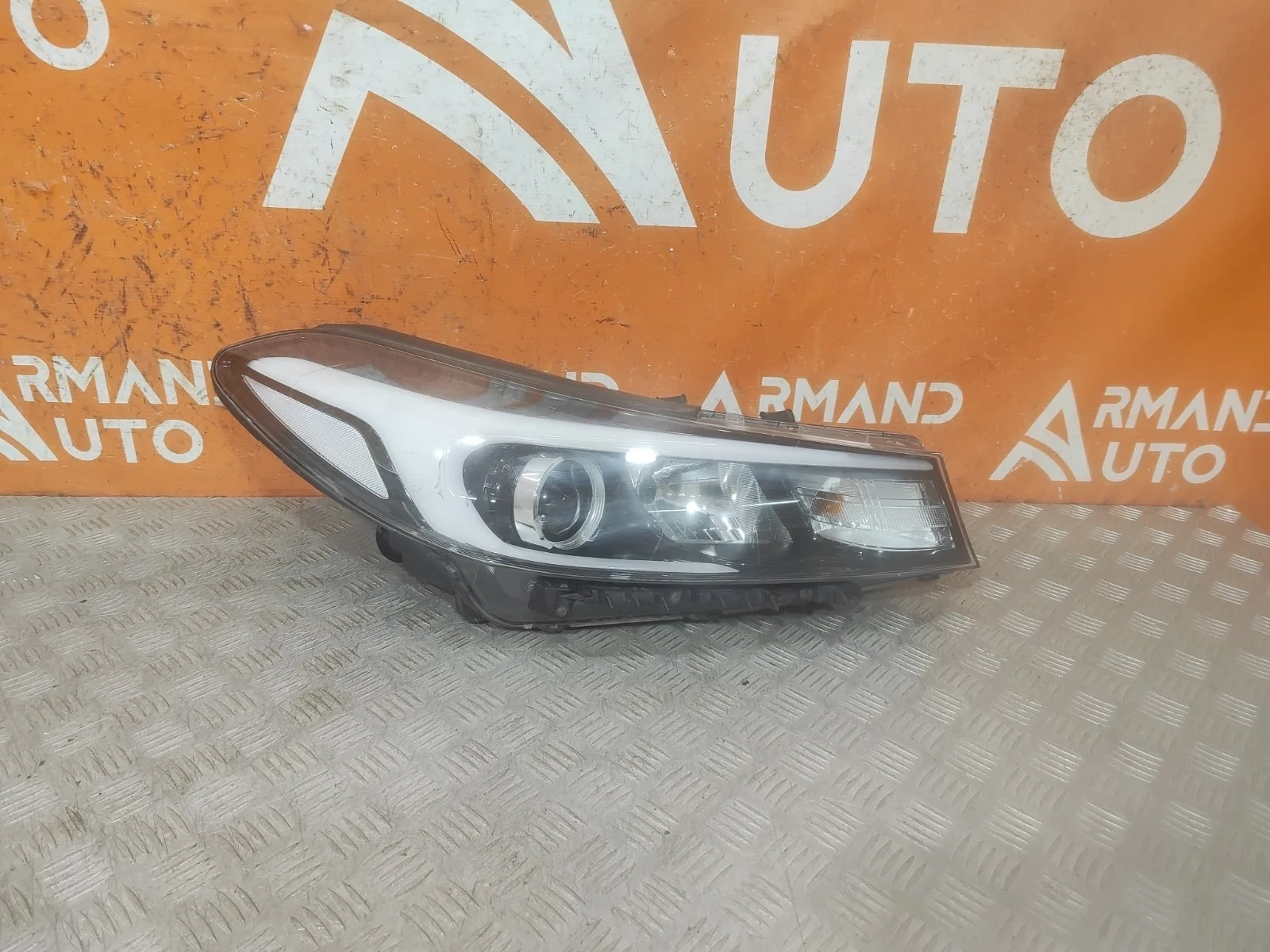Фара Kia Cerato 2016-2019 3