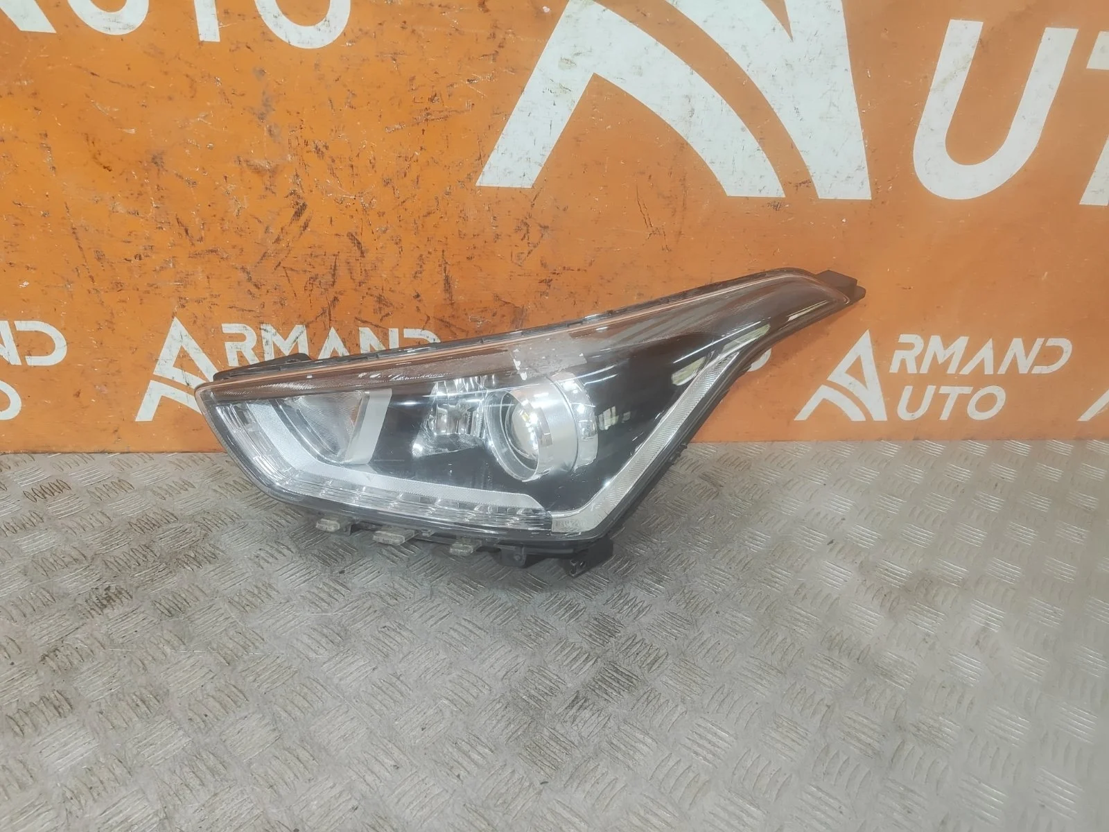 Фара Hyundai Creta 2016-2021