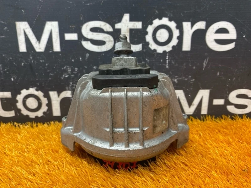 Подушка двигателя Bmw 1-Series 2009 22116768853 E87 N46B20B, правая