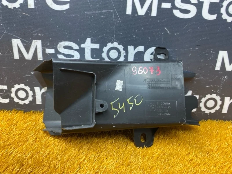 Воздуховод тормозов Bmw 5-Series 2011 7200797 F10 N20B20A, передний левый