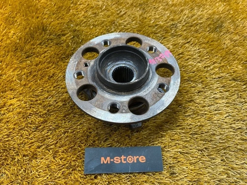 Ступица Mercedes-Benz C-Class 2009 A2309810127 W204 271.950, задняя левая