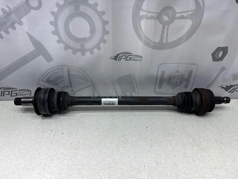 Привод задний Mercedes-benz 2010 W204