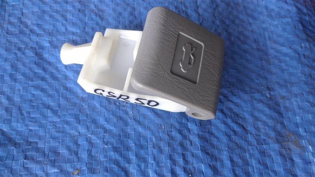 Б.у. ручка открытия капота TOYOTA ESTIMA GSR50 TOYOTA ESTIMA GSR50