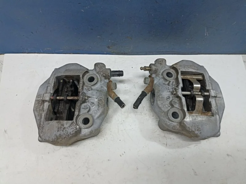 Суппорта тормозные Toyota Celsior 4773050160 UCF31 4.3 3UZ-FE, задняя