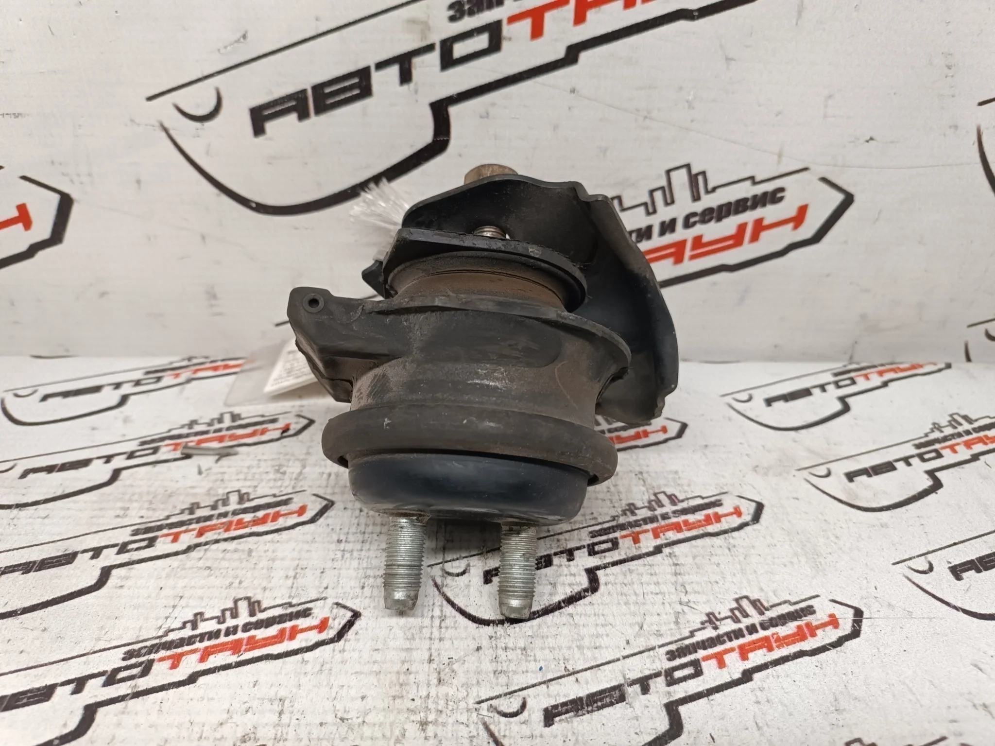 ПОДУШКА Двигатель TOYOTA LEXUS ... CROWN IS200 MARK II MARK II BLIT VEROSSA ... GS171W GX110 GX110W GXE10 GXE10W 1G-FE 2WD ЛЕВАЯ ПРАВАЯ 1236070040 1236170230 1*2