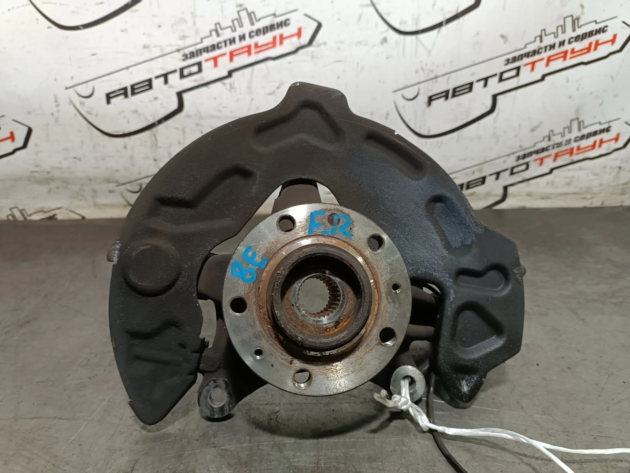 СТУПИЦА PEUGEOT 508 8D 8E ПЕРЕДНЯЯ ПРАВАЯ ABS 2WD 4WD 3647A9