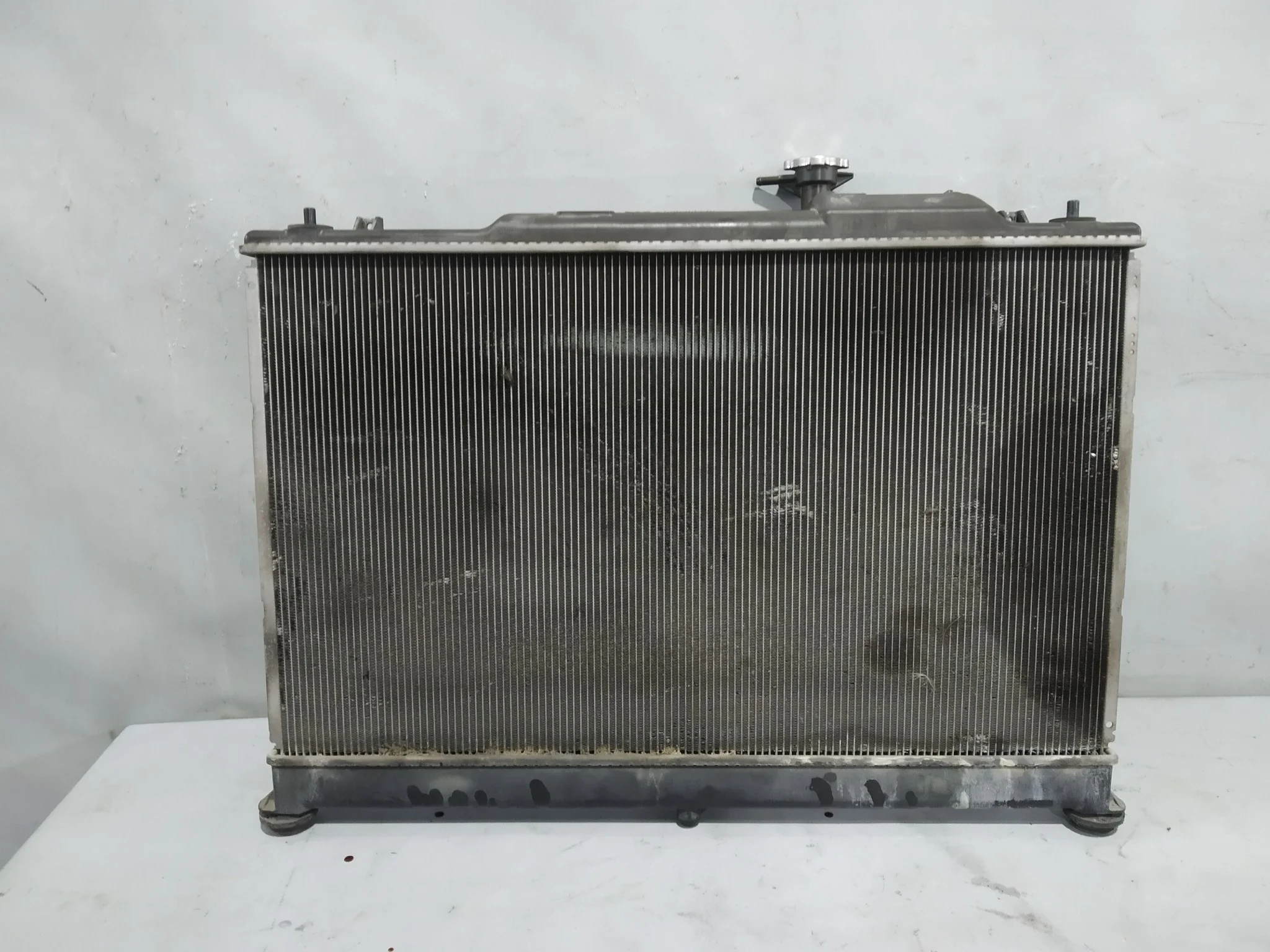 РАДИАТОР ДВИГАТЕЛЯ MAZDA L3-VDT CX-7 ER3P АТМ БЕЗ ДИФФУЗОРА L33L15200 DY230ZZ