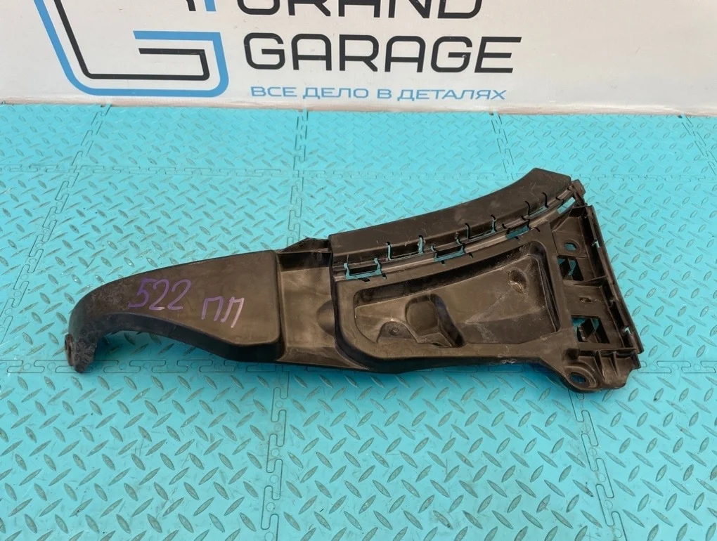 Кронштейн бампера Volvo Xc90 2005 08620564 C B5254T2 2.5, передний правый