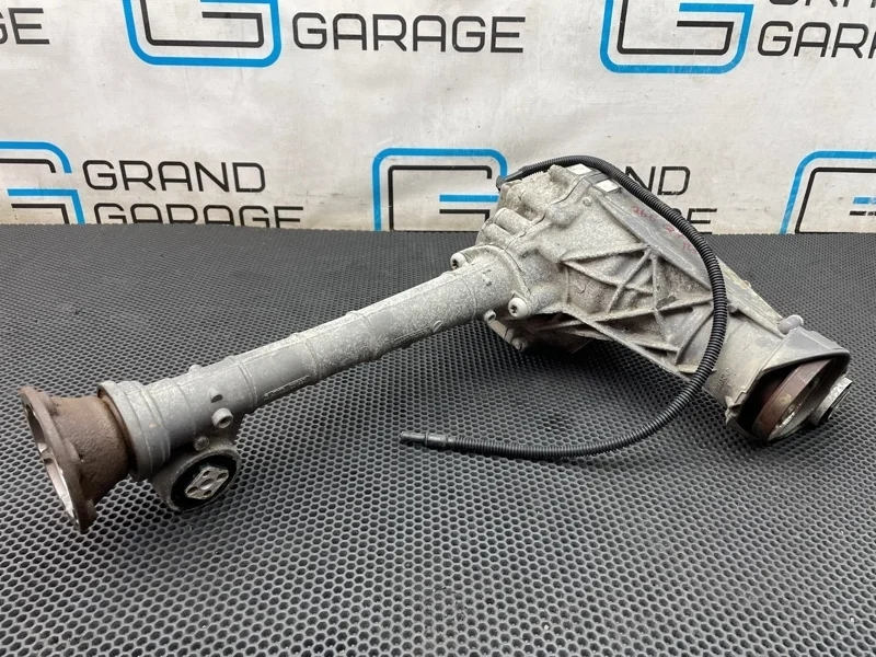 Редуктор Audi Q7 0AA409508H 4LB BAR 4.2, передний