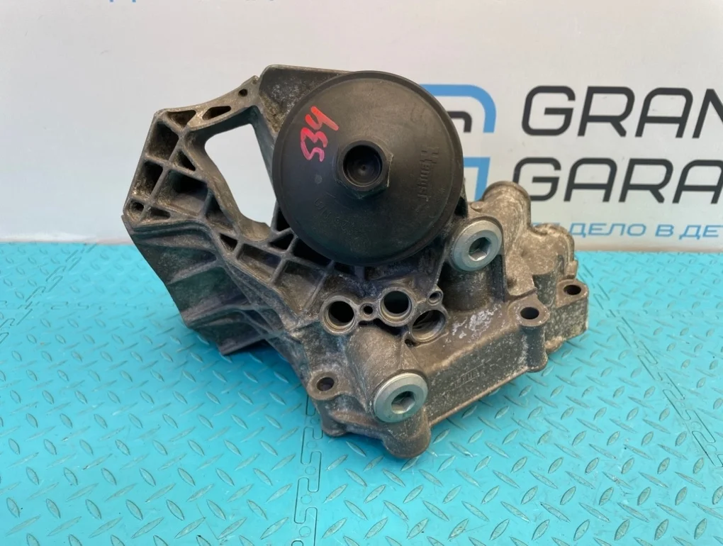 Корпус масляного фильтра Audi A8 2005 077115401AC D3 BFM 4.2