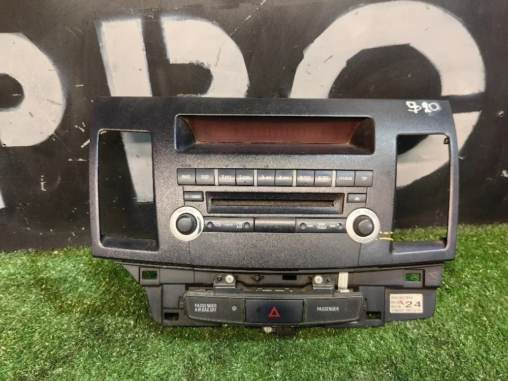 Блок управления магнитолой Mitsubishi Lancer 10