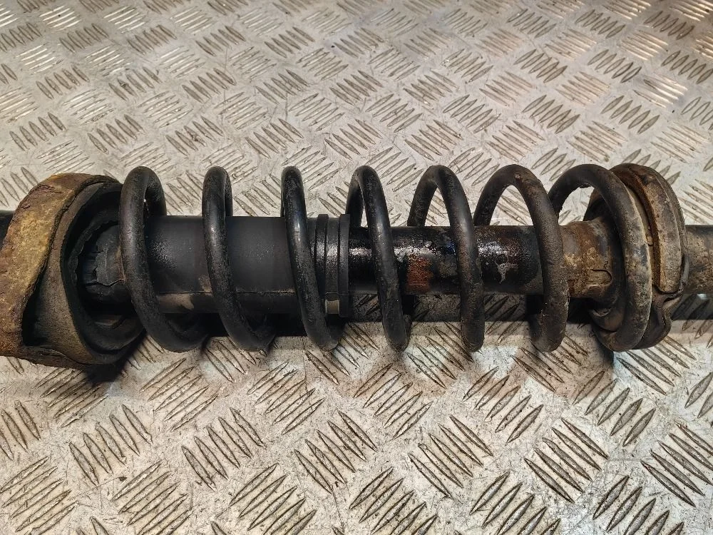 Пружина задняя Mitsubishi Lancer 9