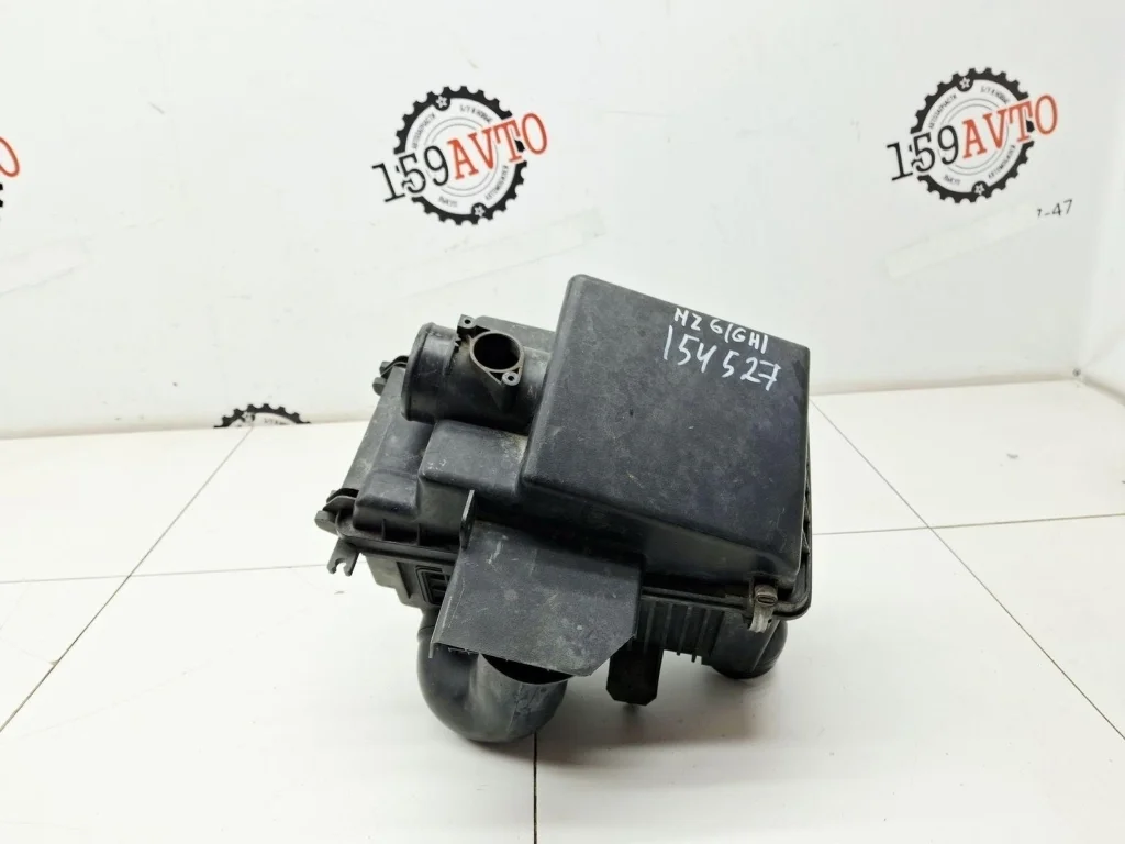 Корпус воздушного фильтра Mazda 6 2009 GH