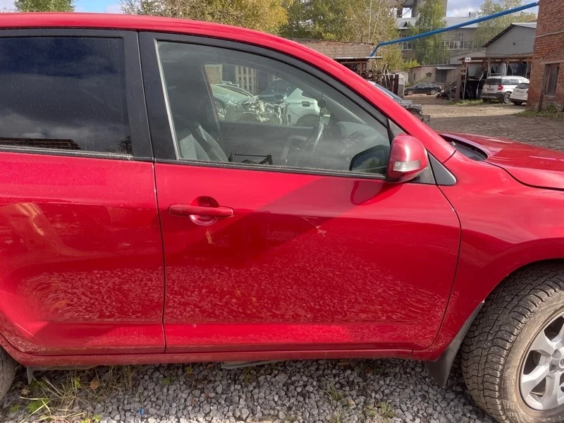 Дверь Toyota Rav4 2011 6700142120 30 2.0 3ZR AT, передняя правая